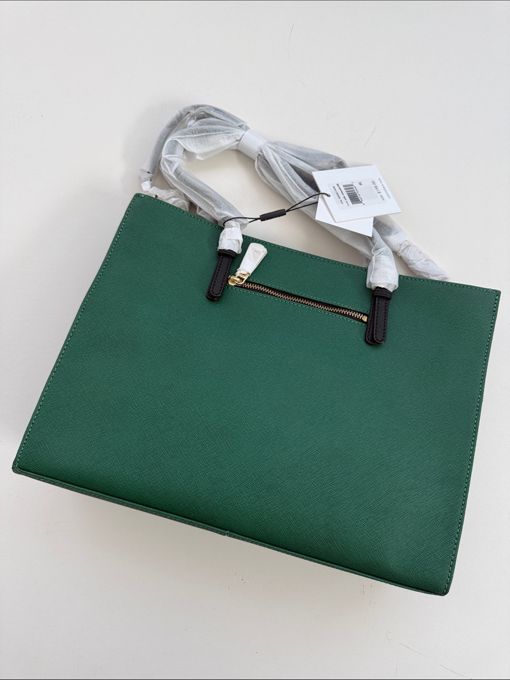 Calvin Klein NEW green leather women’s tote with front zip pocket